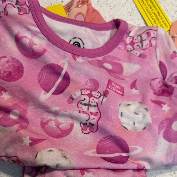 Remi & Friends pajama bundle NWT - Picture 9 of 9